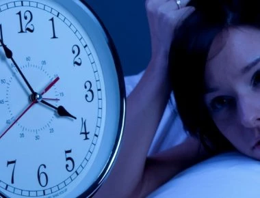 Η αϋπνία βλάπτει σοβαρά την υγεία: 4 τρόποι να την καταπολεμήσετε